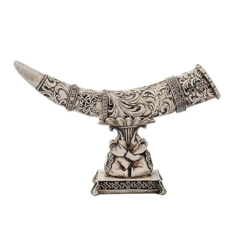 New Modern Art Ornamental Horn with Stand
