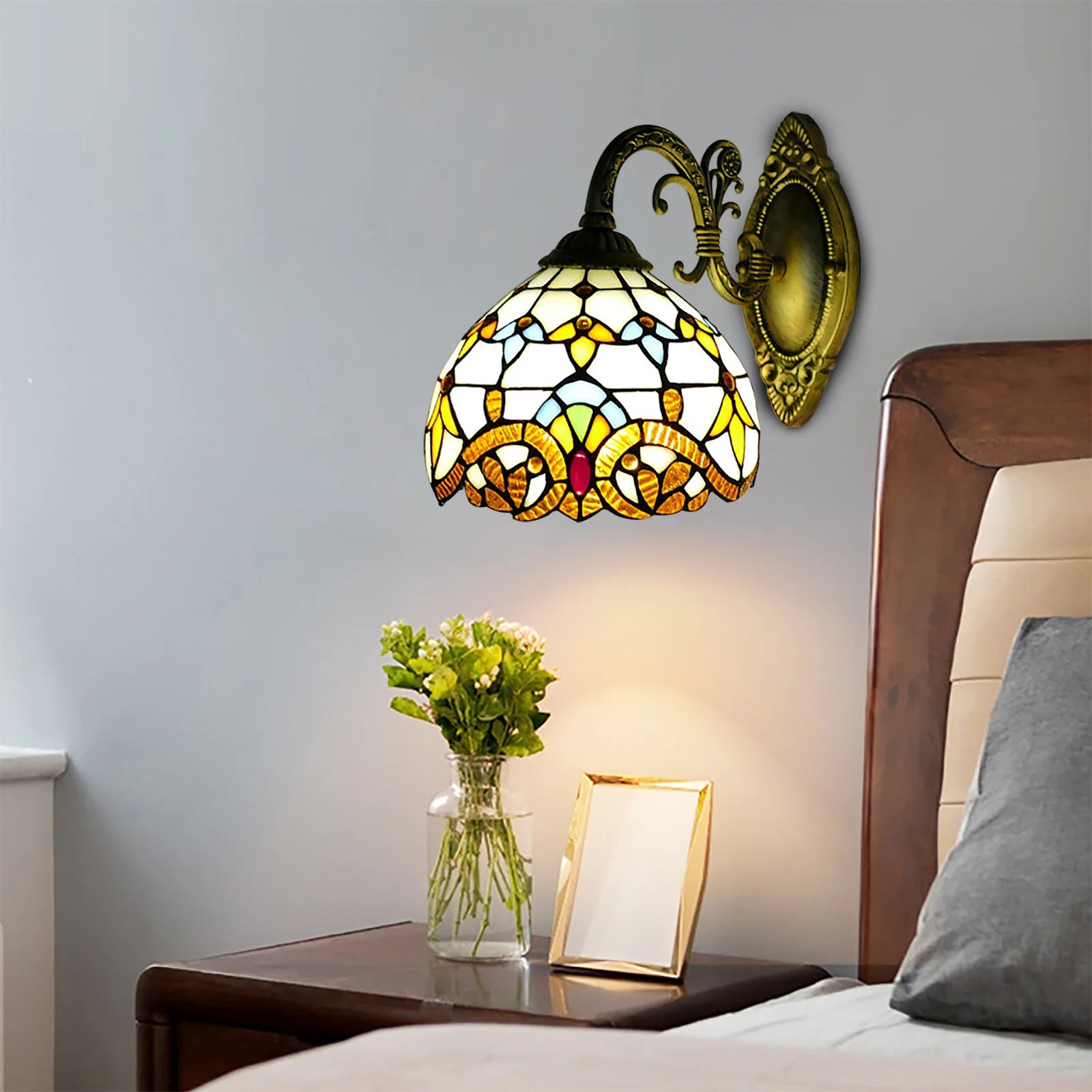 Tiffany Style Glass Dome Wall Lamp