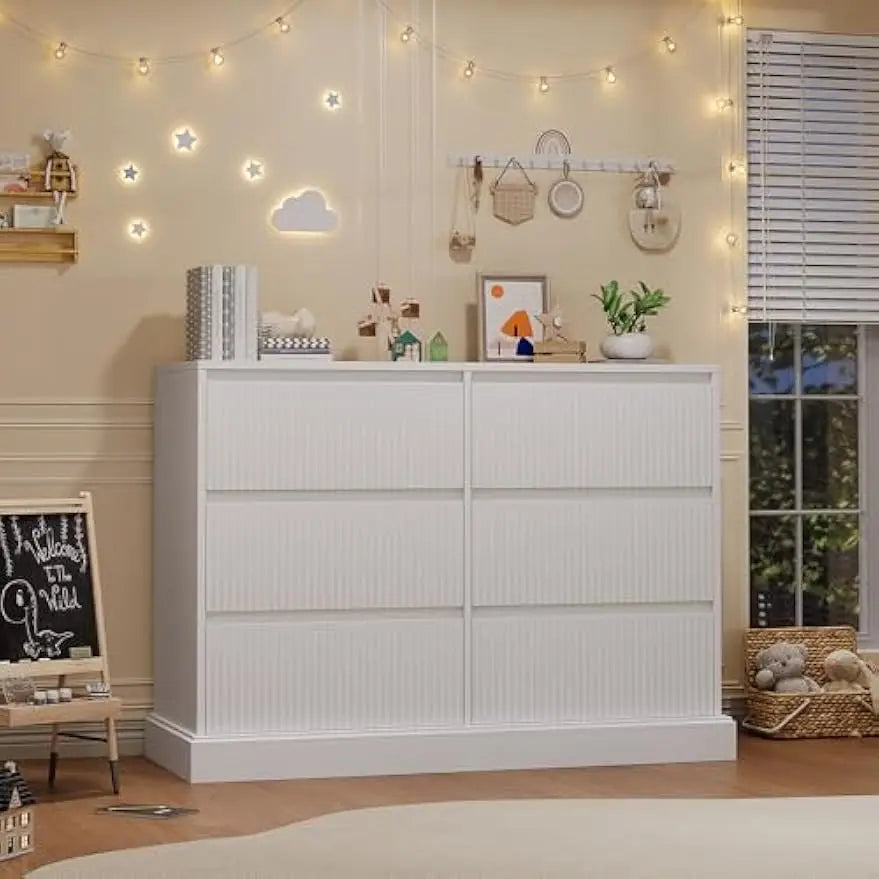 Modern 6-Drawer Dresser; Dining Room Sideboard